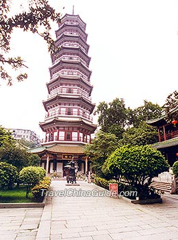 The elegant Hua Pagoda
